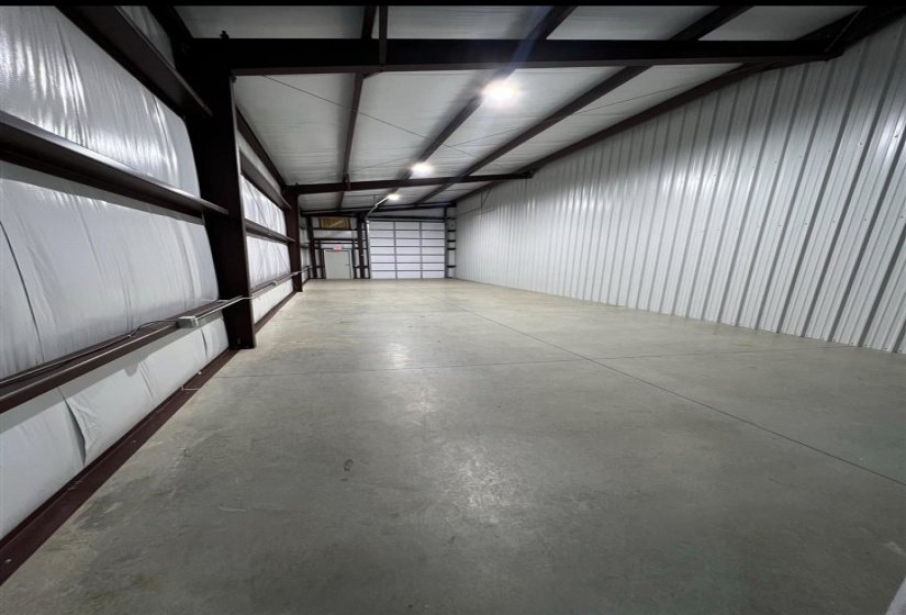 3 BathroomsBathrooms,Commercial/industrial,Commercial,Park,1,131417