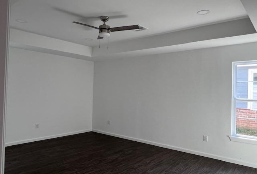 3 Bedrooms Bedrooms, ,2 BathroomsBathrooms,Residential,Single Family,Central,1,131460