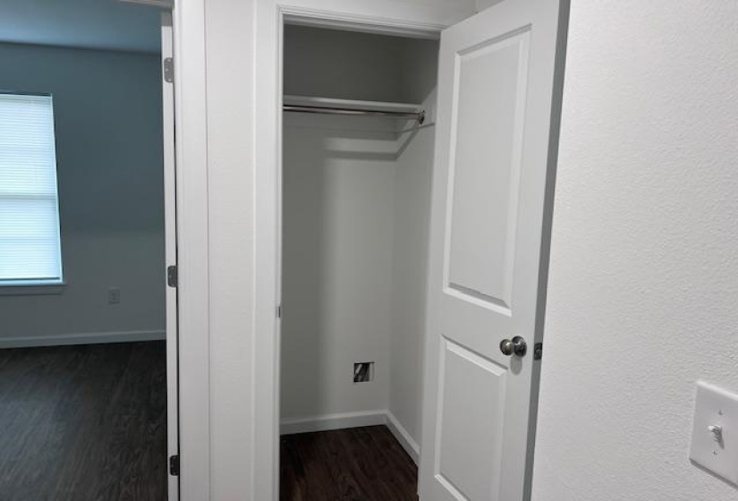 3 Bedrooms Bedrooms, ,2 BathroomsBathrooms,Residential,Single Family,Central,1,131460