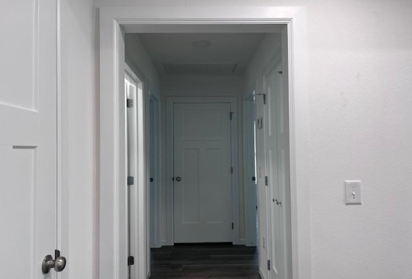 2 Bedrooms Bedrooms, ,1 BathroomBathrooms,Residential,Single Family,Central,1,131461