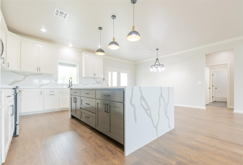 3 Bedrooms Bedrooms, ,2 BathroomsBathrooms,Residential,Single Family,Brookwater,1,131466