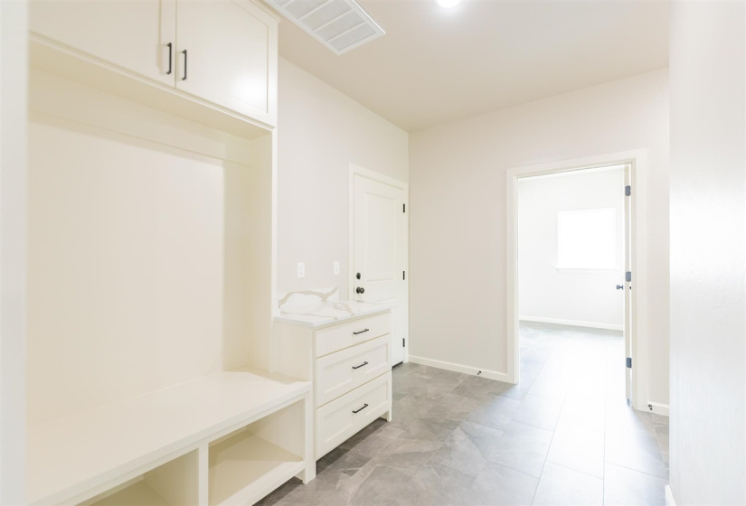 3 Bedrooms Bedrooms, ,2 BathroomsBathrooms,Residential,Single Family,Brookwater,1,131466