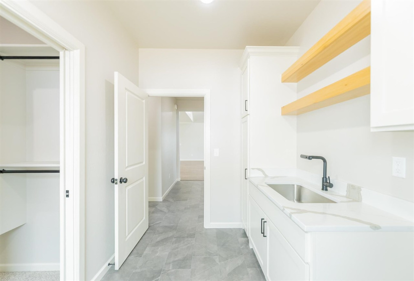 3 Bedrooms Bedrooms, ,2 BathroomsBathrooms,Residential,Single Family,Brookwater,1,131466