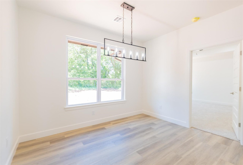 4 Bedrooms Bedrooms, ,2 BathroomsBathrooms,Residential,Single Family,Bruce,1,131531