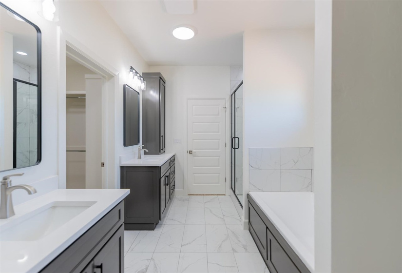 4 Bedrooms Bedrooms, ,2 BathroomsBathrooms,Residential,Single Family,Bruce,1,131531