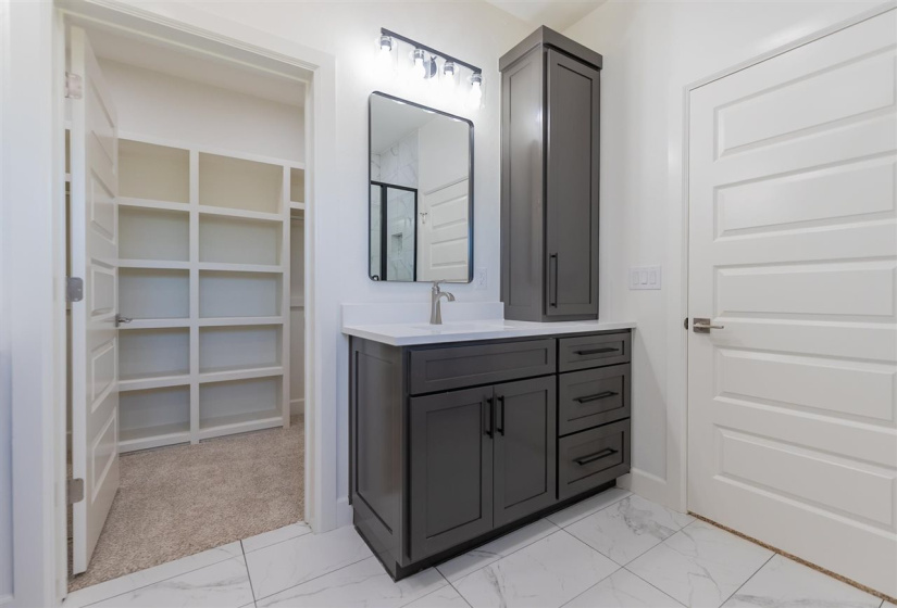 4 Bedrooms Bedrooms, ,2 BathroomsBathrooms,Residential,Single Family,Bruce,1,131531