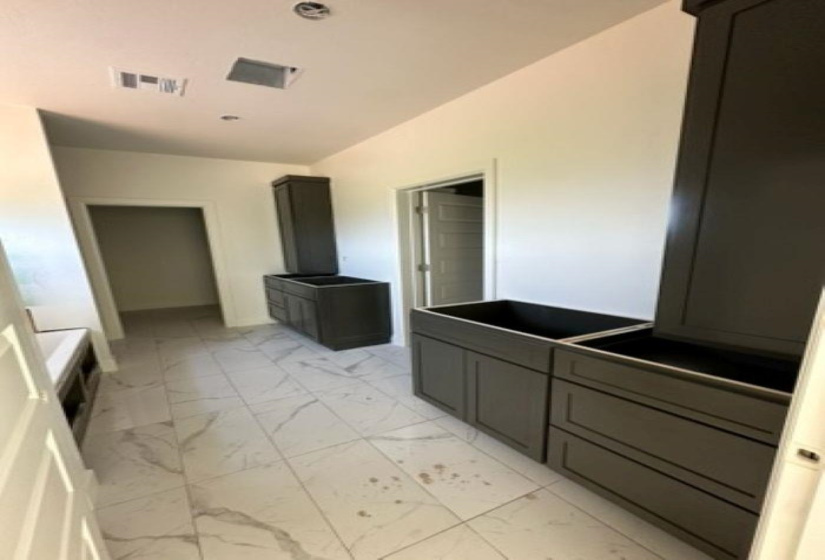 4 Bedrooms Bedrooms, ,2 BathroomsBathrooms,Residential,Single Family,Bruce,1,131531