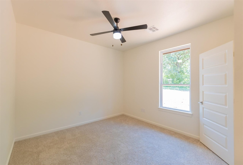 4 Bedrooms Bedrooms, ,2 BathroomsBathrooms,Residential,Single Family,Bruce,1,131531