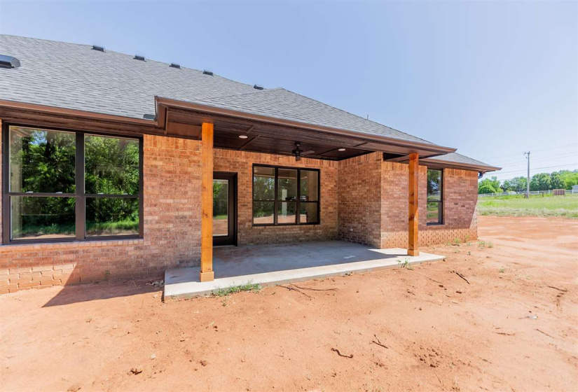 4 Bedrooms Bedrooms, ,2 BathroomsBathrooms,Residential,Single Family,Bruce,1,131531