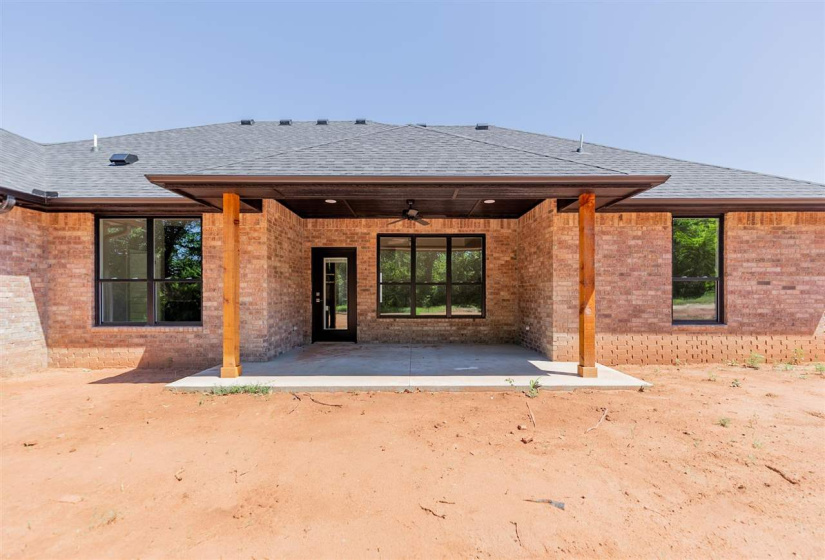 4 Bedrooms Bedrooms, ,2 BathroomsBathrooms,Residential,Single Family,Bruce,1,131531
