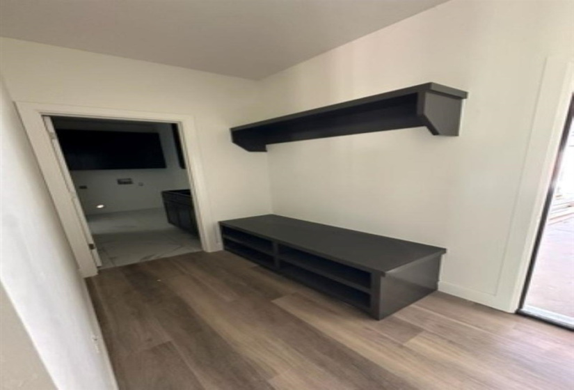 4 Bedrooms Bedrooms, ,2 BathroomsBathrooms,Residential,Single Family,Bruce,1,131531