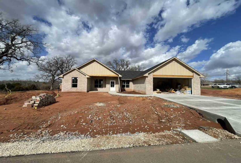 3 Bedrooms Bedrooms, ,2 BathroomsBathrooms,Residential,Single Family,Bruce,1,131533
