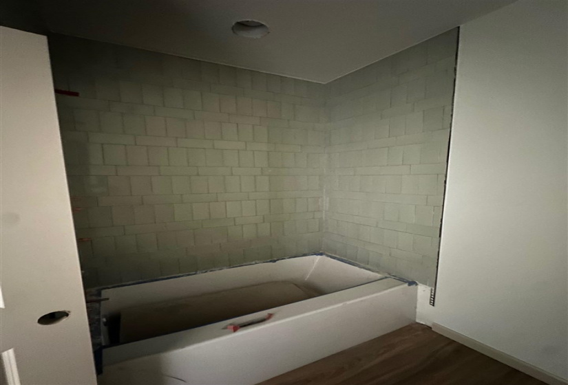 3 Bedrooms Bedrooms, ,2 BathroomsBathrooms,Residential,Single Family,Bruce,1,131533