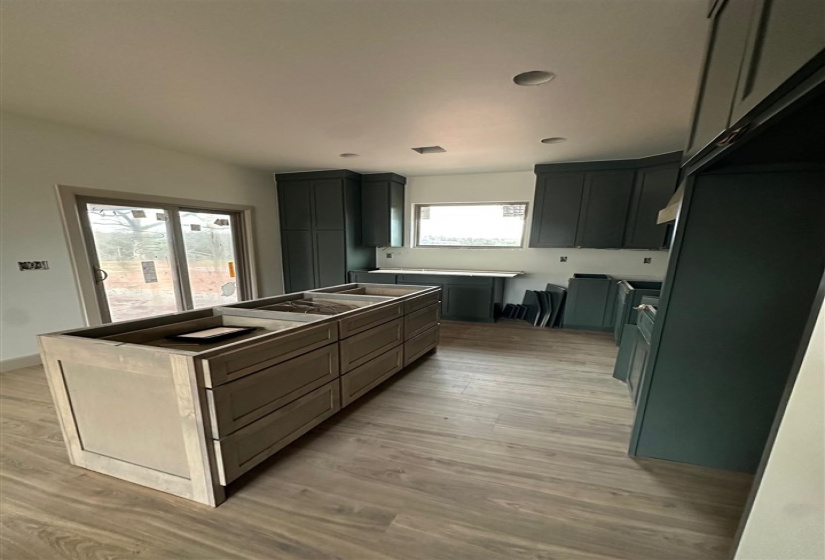 3 Bedrooms Bedrooms, ,2 BathroomsBathrooms,Residential,Single Family,Bruce,1,131533