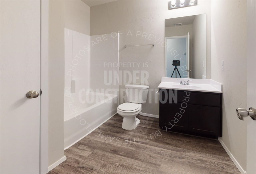 3 Bedrooms Bedrooms, ,2 BathroomsBathrooms,Residential,Single Family,Frye Farms,1,131568