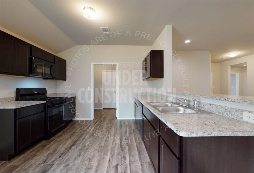 3 Bedrooms Bedrooms, ,2 BathroomsBathrooms,Residential,Single Family,Frye Farms,1,131568