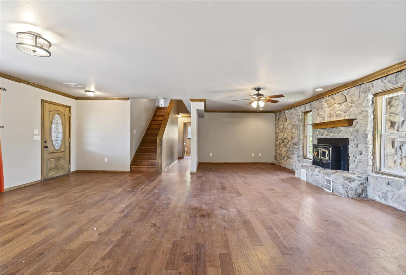 4 Bedrooms Bedrooms, ,4 BathroomsBathrooms,Residential,Single Family,46th,2,131578
