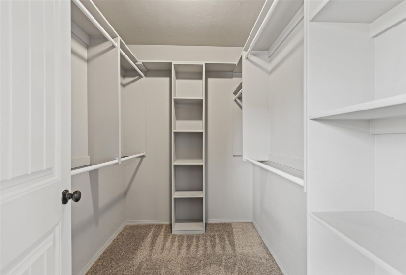4 Bedrooms Bedrooms, ,4 BathroomsBathrooms,Residential,Single Family,46th,2,131578