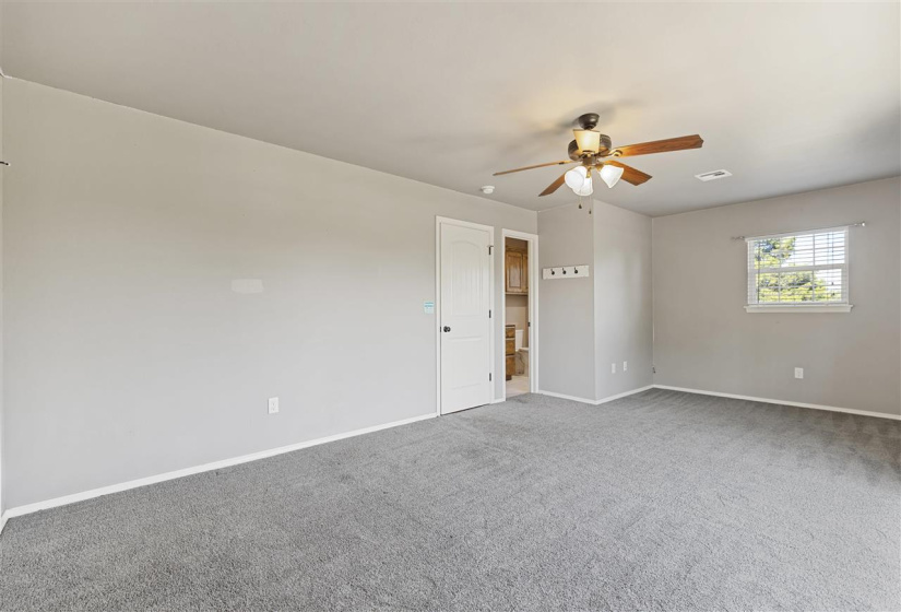 4 Bedrooms Bedrooms, ,4 BathroomsBathrooms,Residential,Single Family,46th,2,131578