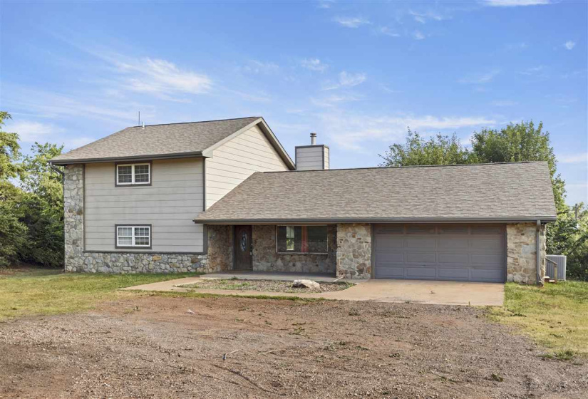 4 Bedrooms Bedrooms, ,4 BathroomsBathrooms,Residential,Single Family,46th,2,131578