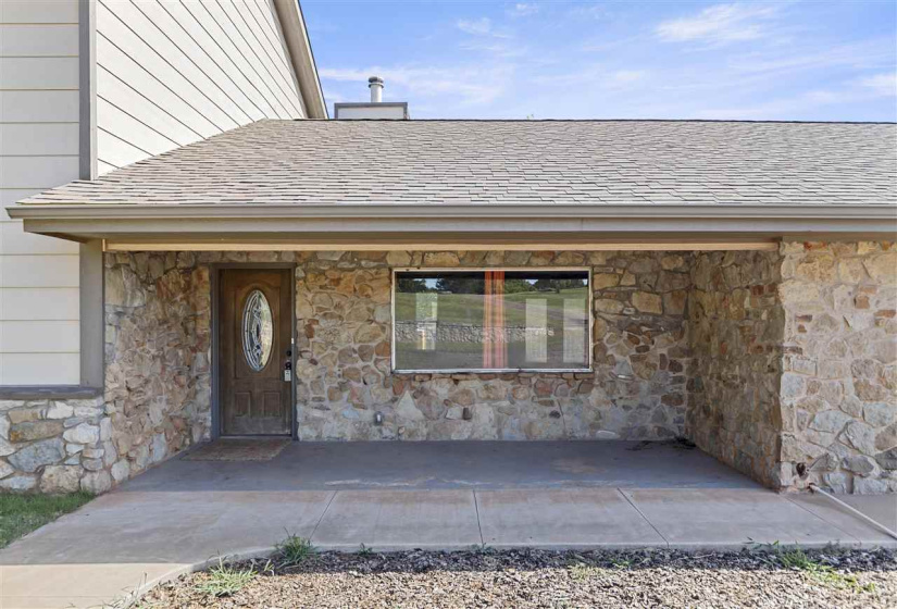 4 Bedrooms Bedrooms, ,4 BathroomsBathrooms,Residential,Single Family,46th,2,131578