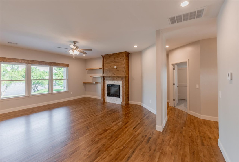 5 Bedrooms Bedrooms, ,3 BathroomsBathrooms,Residential,Single Family,Brookwater,1,131579
