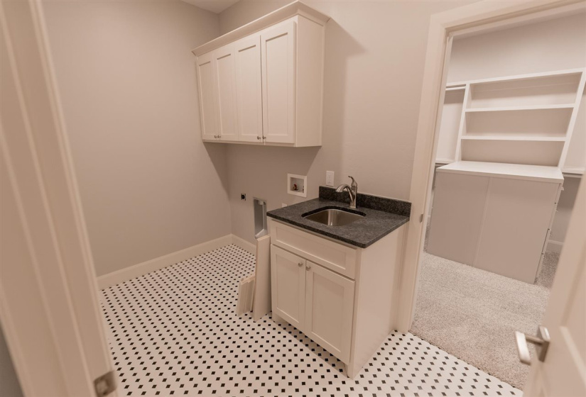 5 Bedrooms Bedrooms, ,3 BathroomsBathrooms,Residential,Single Family,Brookwater,1,131579