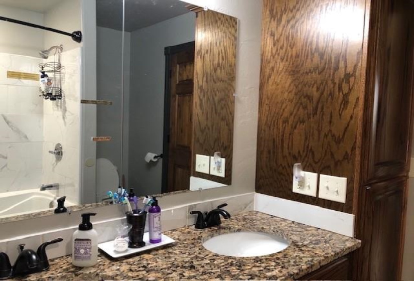 3 Bedrooms Bedrooms, ,2 BathroomsBathrooms,Residential,Single Family,743,1,131589