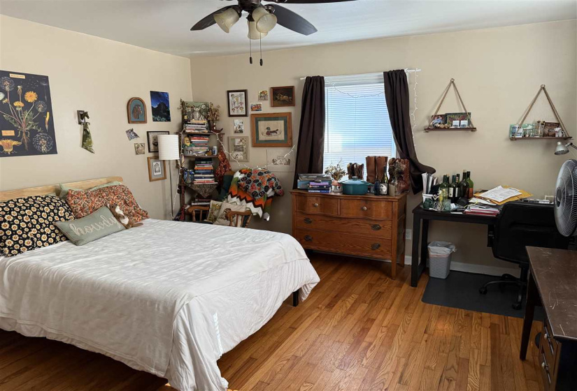 3 Bedrooms Bedrooms, ,1 BathroomBathrooms,Residential,Single Family,Arrowhead,1,131592