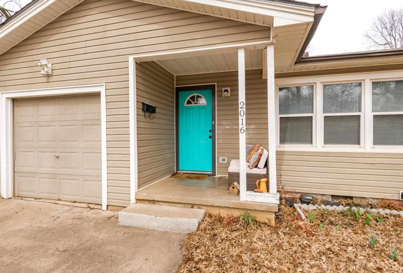 3 Bedrooms Bedrooms, ,1 BathroomBathrooms,Residential,Single Family,Arrowhead,1,131592