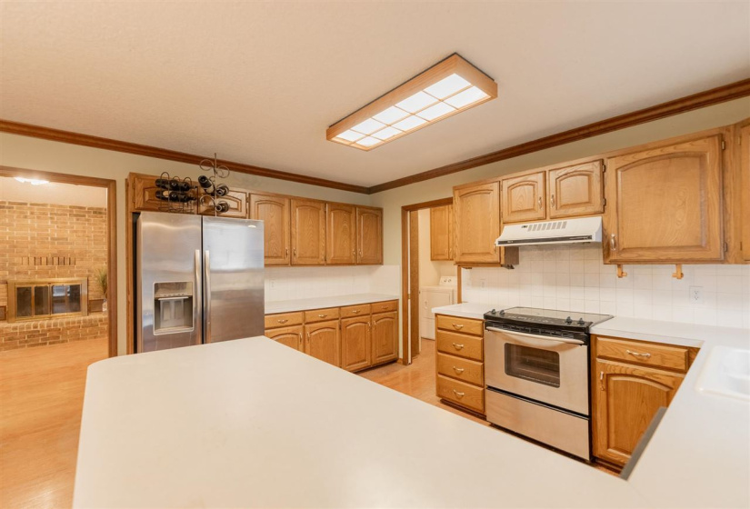 3 Bedrooms Bedrooms, ,2 BathroomsBathrooms,Residential,Single Family,Westbrook,1,131595