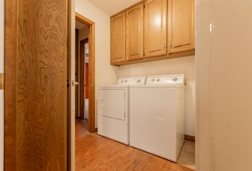 3 Bedrooms Bedrooms, ,2 BathroomsBathrooms,Residential,Single Family,Westbrook,1,131595