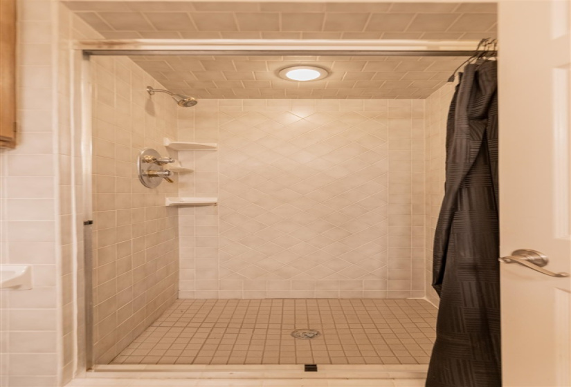 3 Bedrooms Bedrooms, ,2 BathroomsBathrooms,Residential,Single Family,Westbrook,1,131595