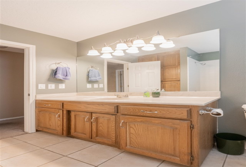 3 Bedrooms Bedrooms, ,2 BathroomsBathrooms,Residential,Single Family,Westbrook,1,131595
