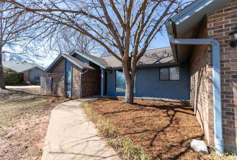 3 Bedrooms Bedrooms, ,2 BathroomsBathrooms,Residential,Single Family,Westbrook,1,131595