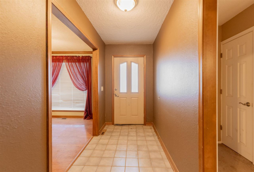 3 Bedrooms Bedrooms, ,2 BathroomsBathrooms,Residential,Single Family,Westbrook,1,131595