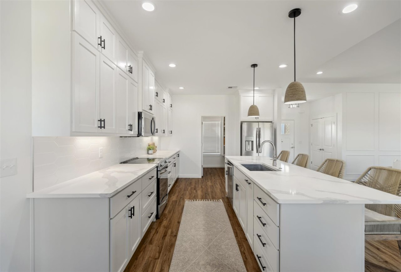 4 Bedrooms Bedrooms, ,2 BathroomsBathrooms,Residential,Single Family,Forest,1,131600