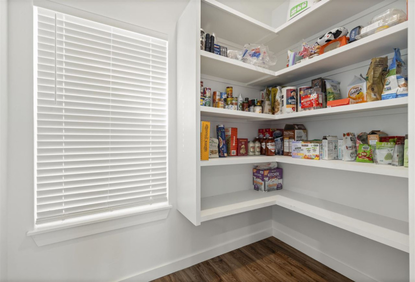 4 Bedrooms Bedrooms, ,2 BathroomsBathrooms,Residential,Single Family,Forest,1,131600