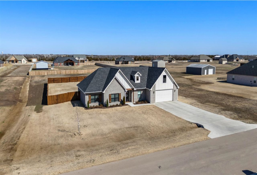 4 Bedrooms Bedrooms, ,2 BathroomsBathrooms,Residential,Single Family,Forest,1,131600