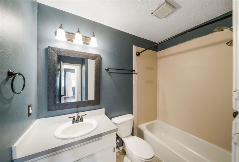 3 Bedrooms Bedrooms, ,1 BathroomBathrooms,Residential,Single Family,Dell,1,131606