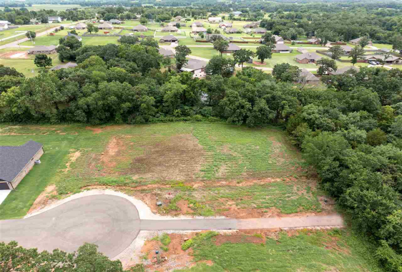 0 , 0 ,0,Lots/land,Platted,Bruce,0,131617