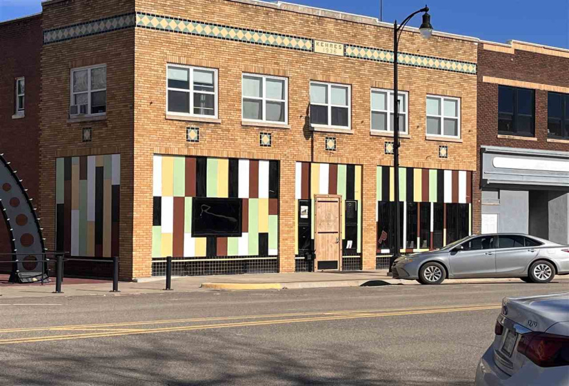 11 BathroomsBathrooms,Commercial/industrial,Commercial,Delaware,2,131619