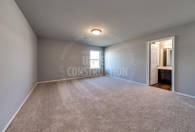 4 Bedrooms Bedrooms, ,2 BathroomsBathrooms,Residential,Single Family,Hilltop,1,131625