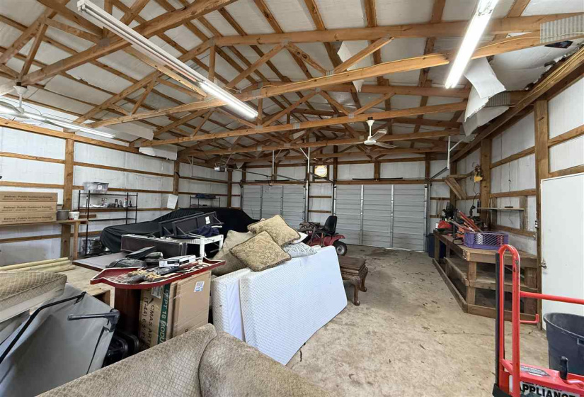 3 Bedrooms Bedrooms, ,1 BathroomBathrooms,Residential,Single Family,8th,1,131626