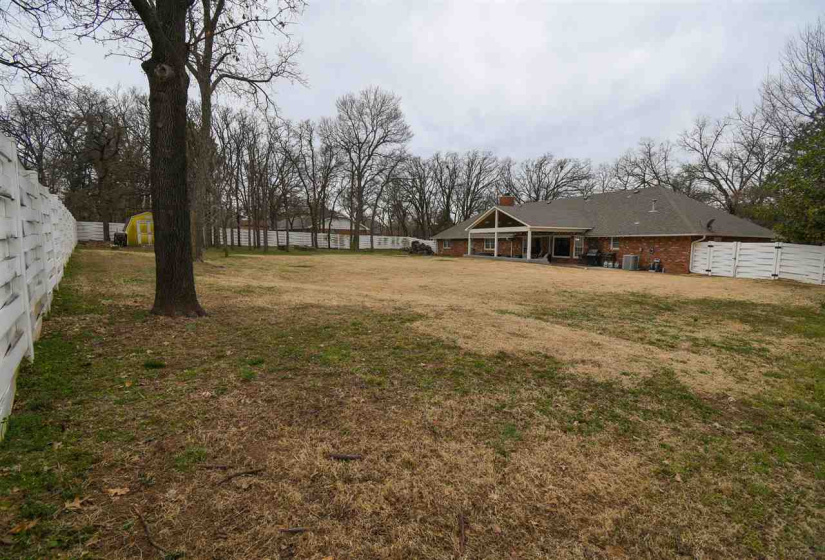 4 Bedrooms Bedrooms, ,2 BathroomsBathrooms,Residential,Single Family,Black Oak,1,131629