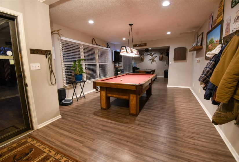 4 Bedrooms Bedrooms, ,2 BathroomsBathrooms,Residential,Single Family,Black Oak,1,131629