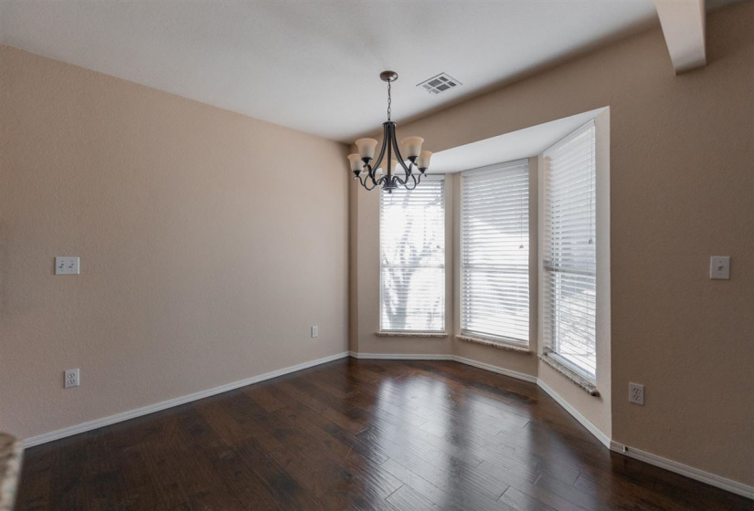 3 Bedrooms Bedrooms, ,2 BathroomsBathrooms,Residential,Single Family,45th,1,131633
