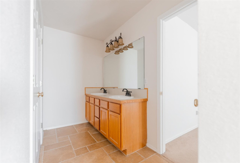 3 Bedrooms Bedrooms, ,2 BathroomsBathrooms,Residential,Single Family,45th,1,131633