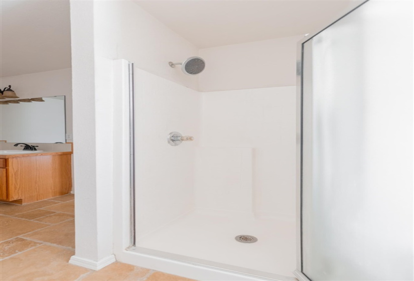 3 Bedrooms Bedrooms, ,2 BathroomsBathrooms,Residential,Single Family,45th,1,131633