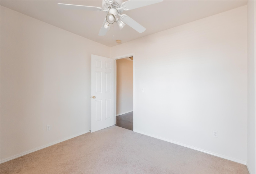 3 Bedrooms Bedrooms, ,2 BathroomsBathrooms,Residential,Single Family,45th,1,131633